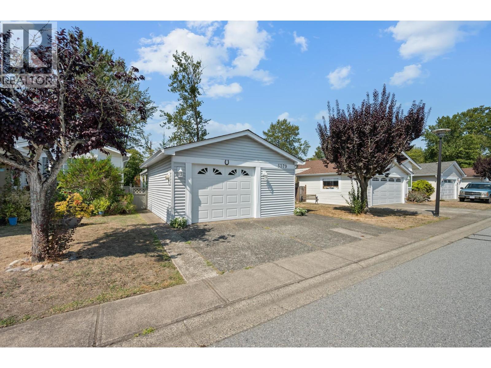5379 Regatta Way Property Photo 2