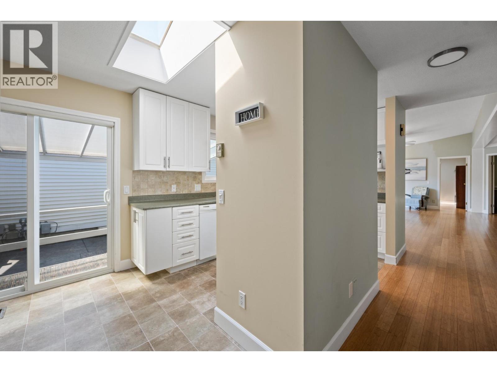5379 Regatta Way Property Photo 6