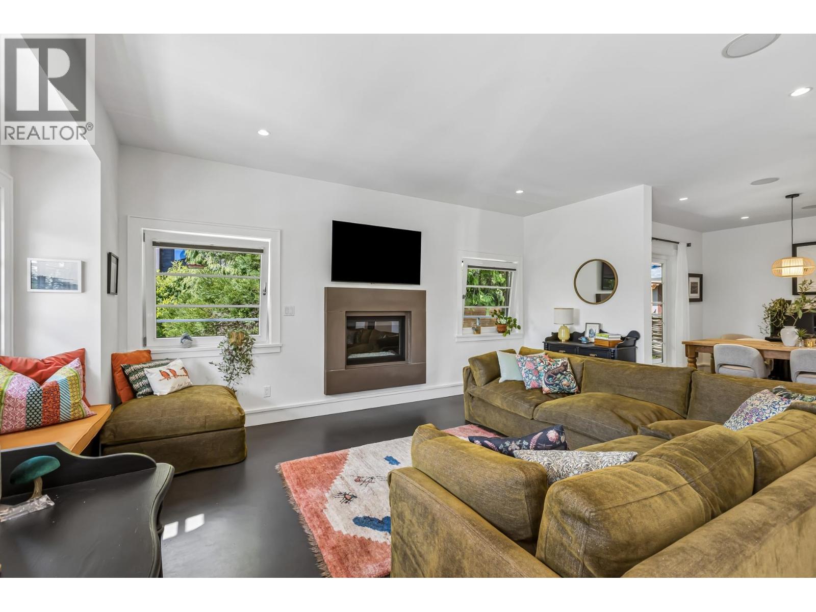 4041 Prospect Road Property Photo 4