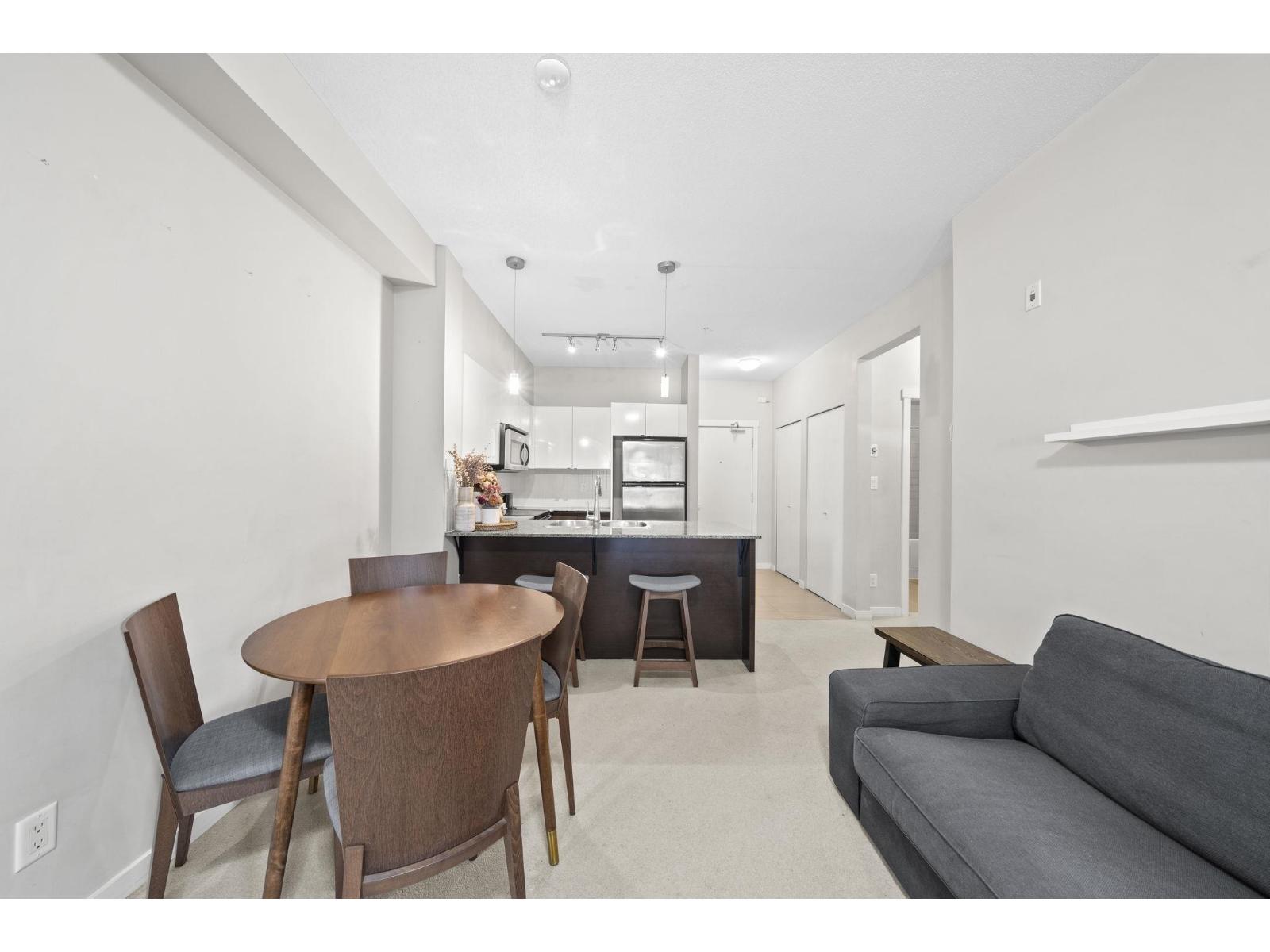 216 13733 107a Avenue Property Photo 10