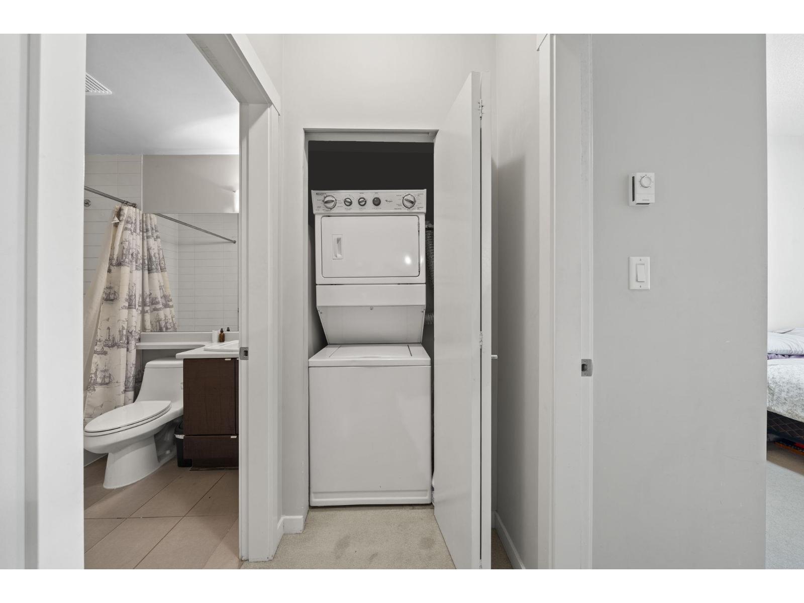 216 13733 107a Avenue Property Photo 16