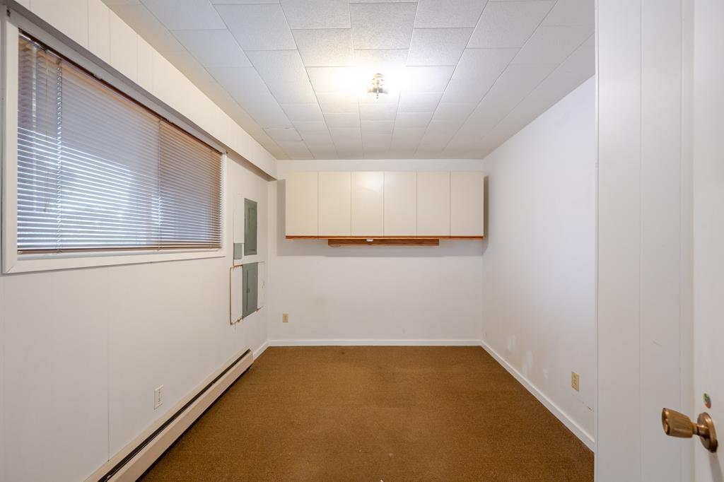 32670 Avalon Crescent Property Photo 4