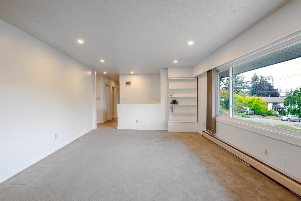 32670 Avalon Crescent Property Photo 7