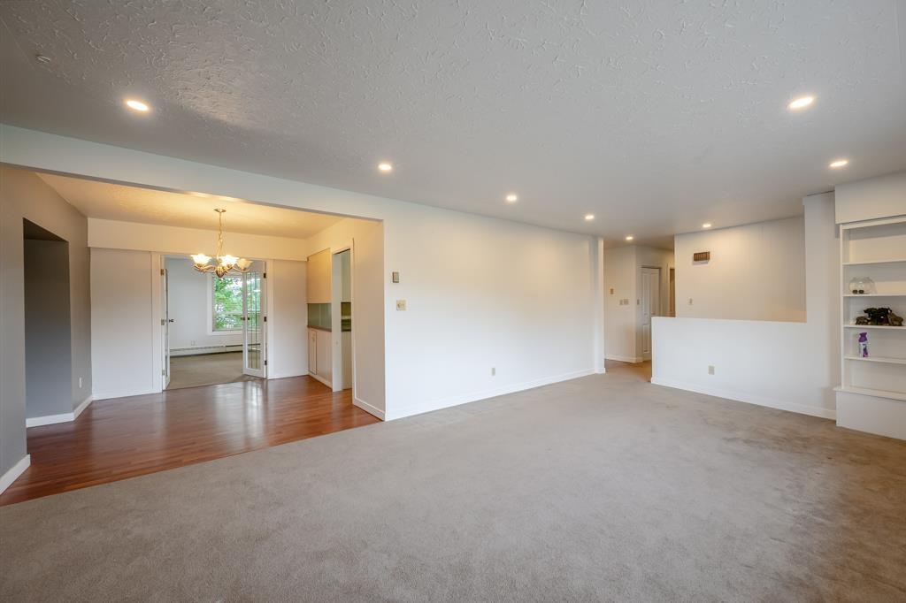 32670 Avalon Crescent Property Photo 8