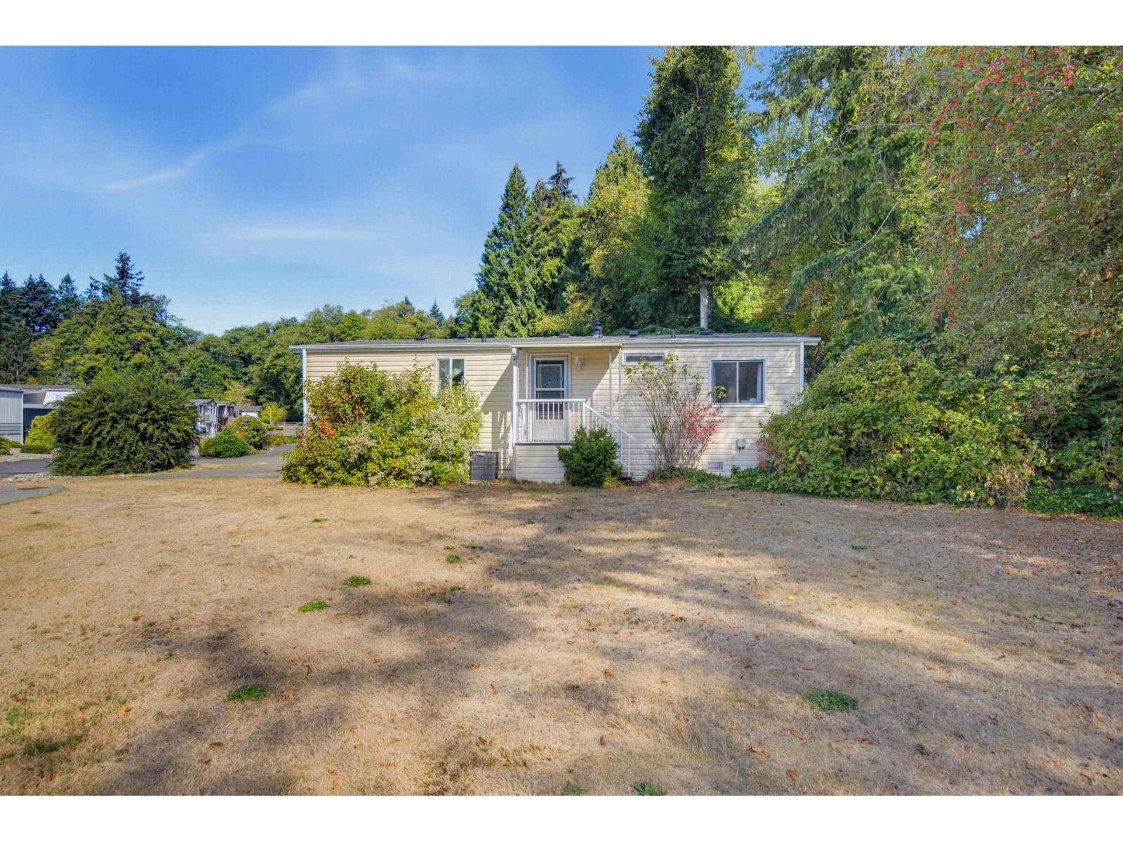 23 2270 196 Street Property Photo 30