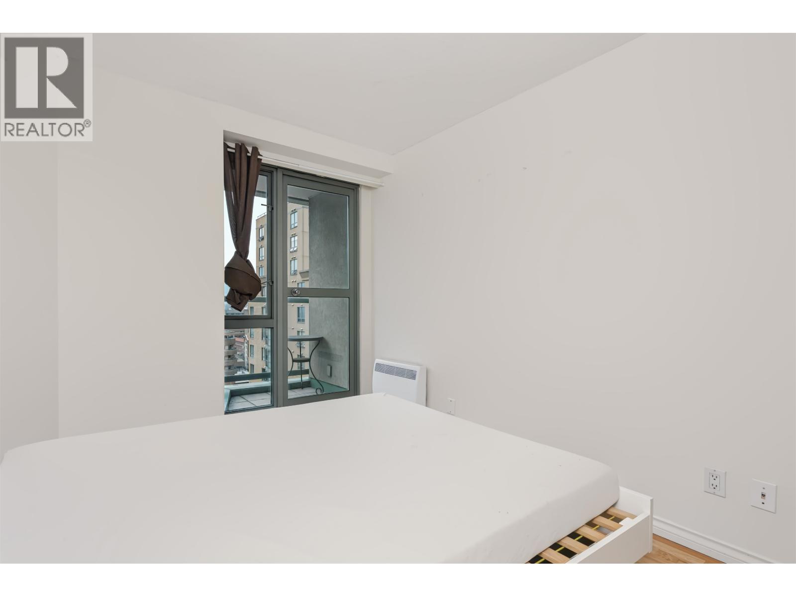 2401 1188 Howe Street Property Photo 15
