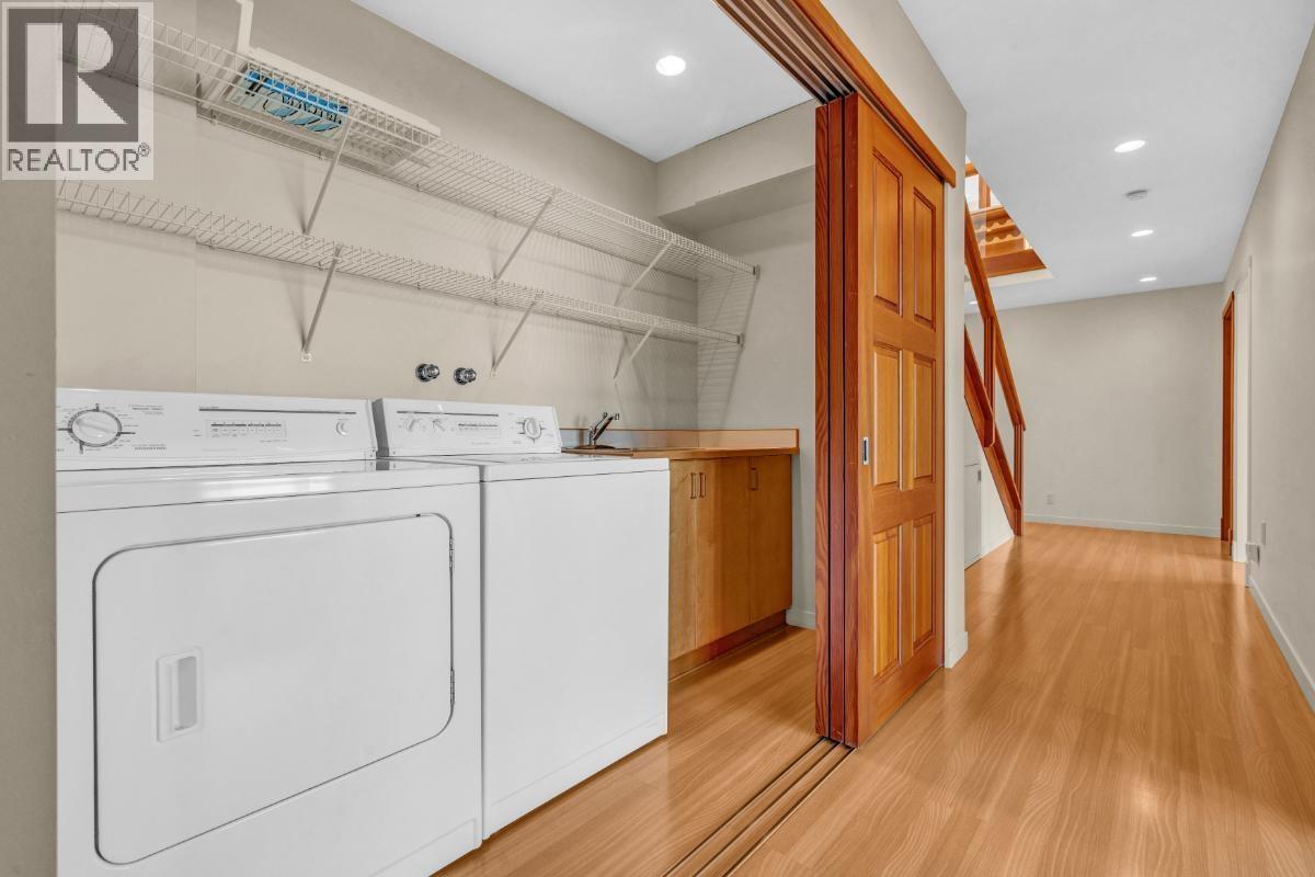 4893 Sunshine Coast Highway Property Photo 27