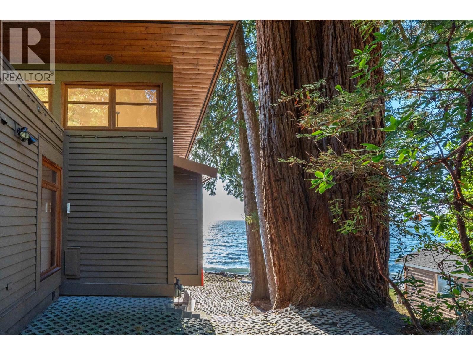 4893 Sunshine Coast Highway Property Photo 31