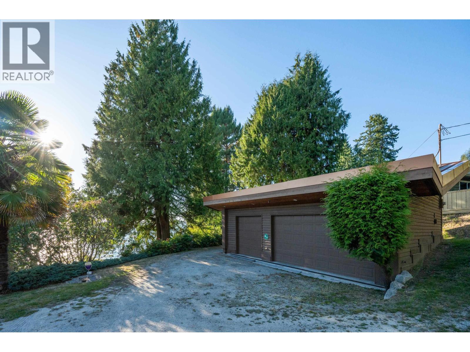 4893 Sunshine Coast Highway Property Photo 38