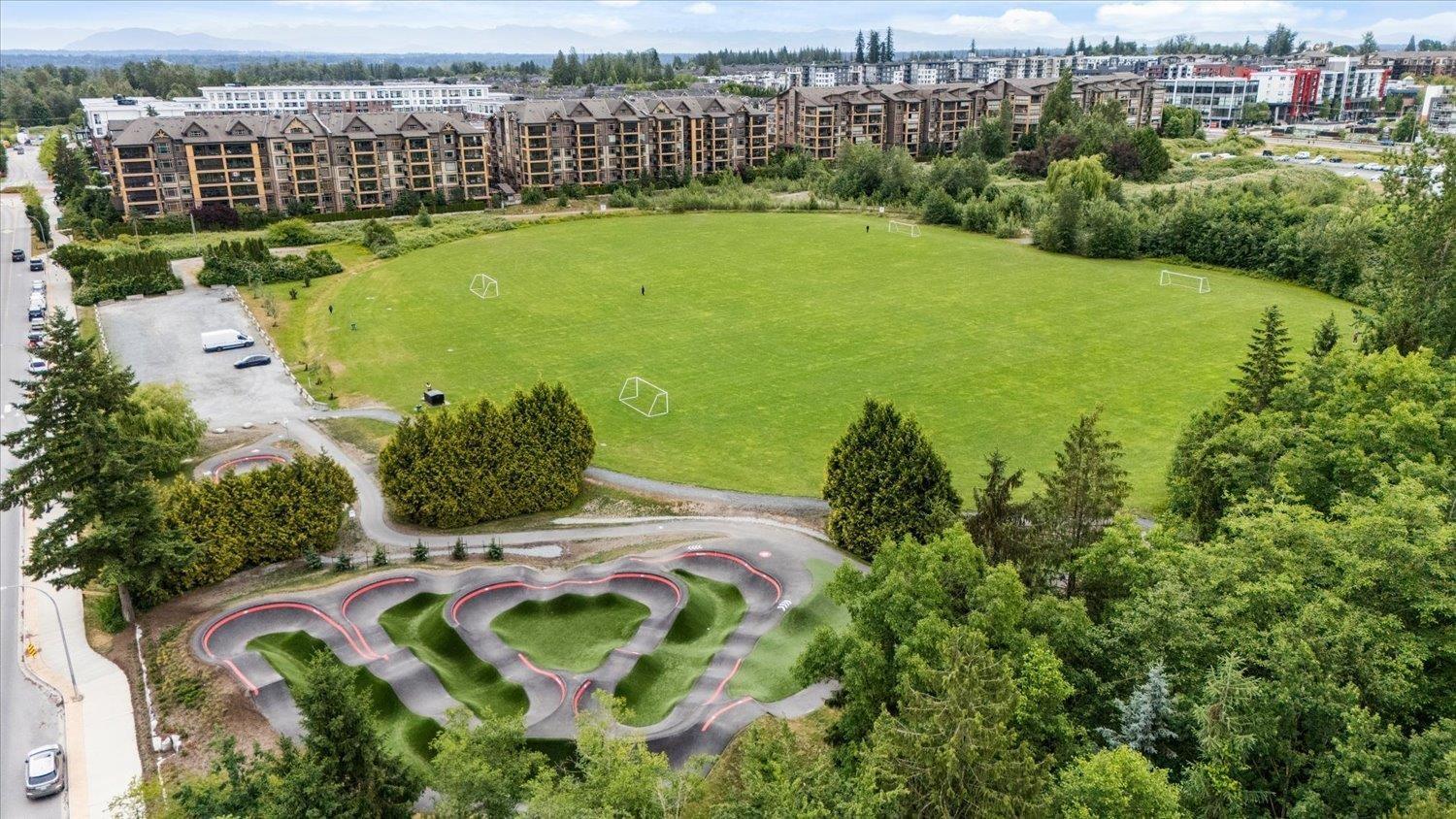 401 8157 207 STREET Property Photo 1