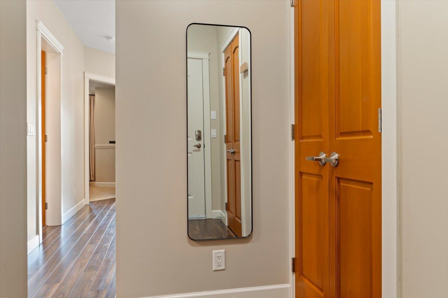 401 8157 207 Street Property Photo 27