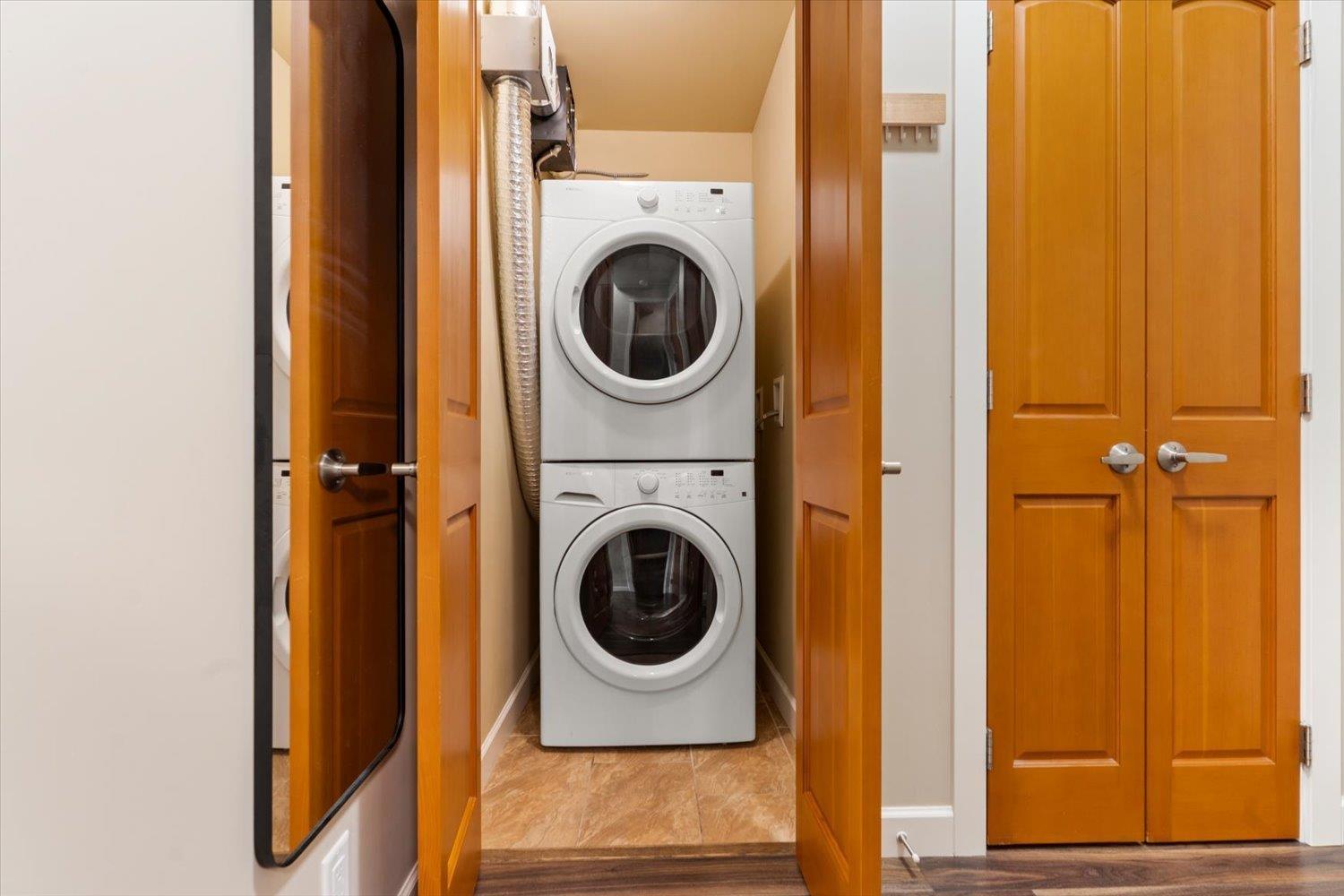 401 8157 207 Street Property Photo 28