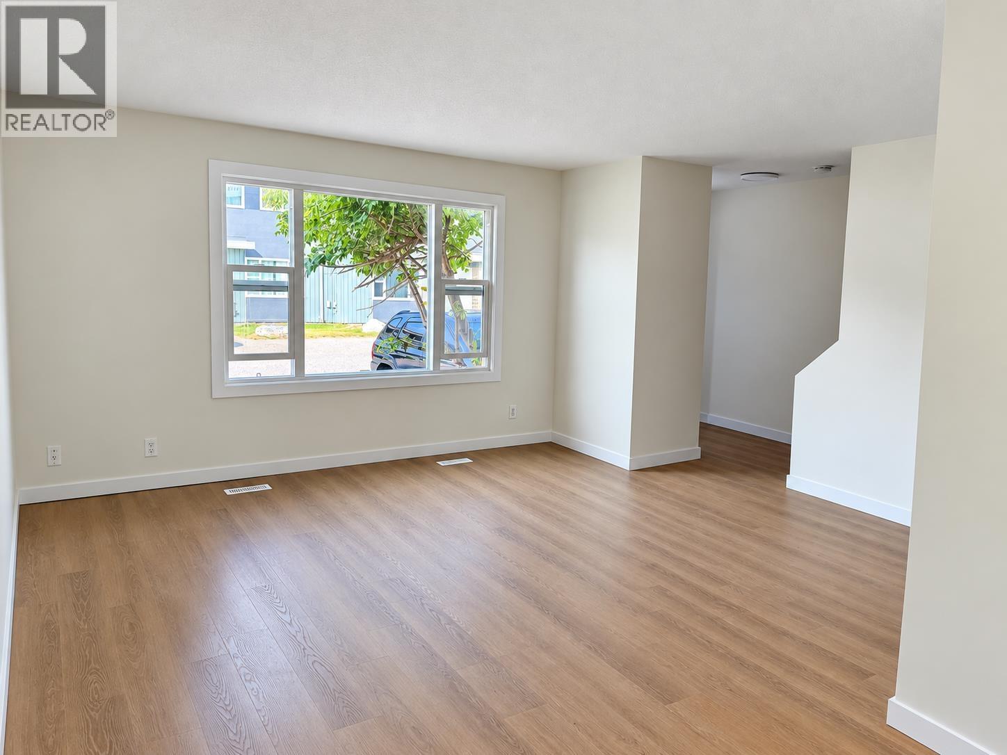 H107 1900 Strathcona Avenue Property Photo 4