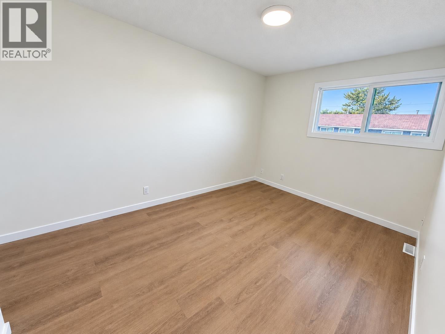 H107 1900 Strathcona Avenue Property Photo 10