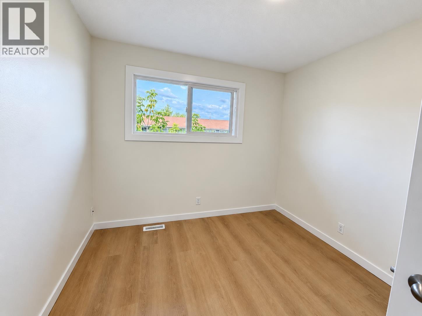 H107 1900 Strathcona Avenue Property Photo 12