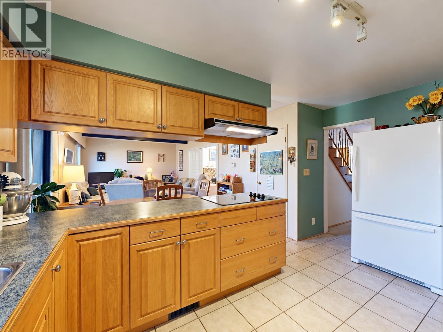 5411 Grove Avenue Property Photo 7