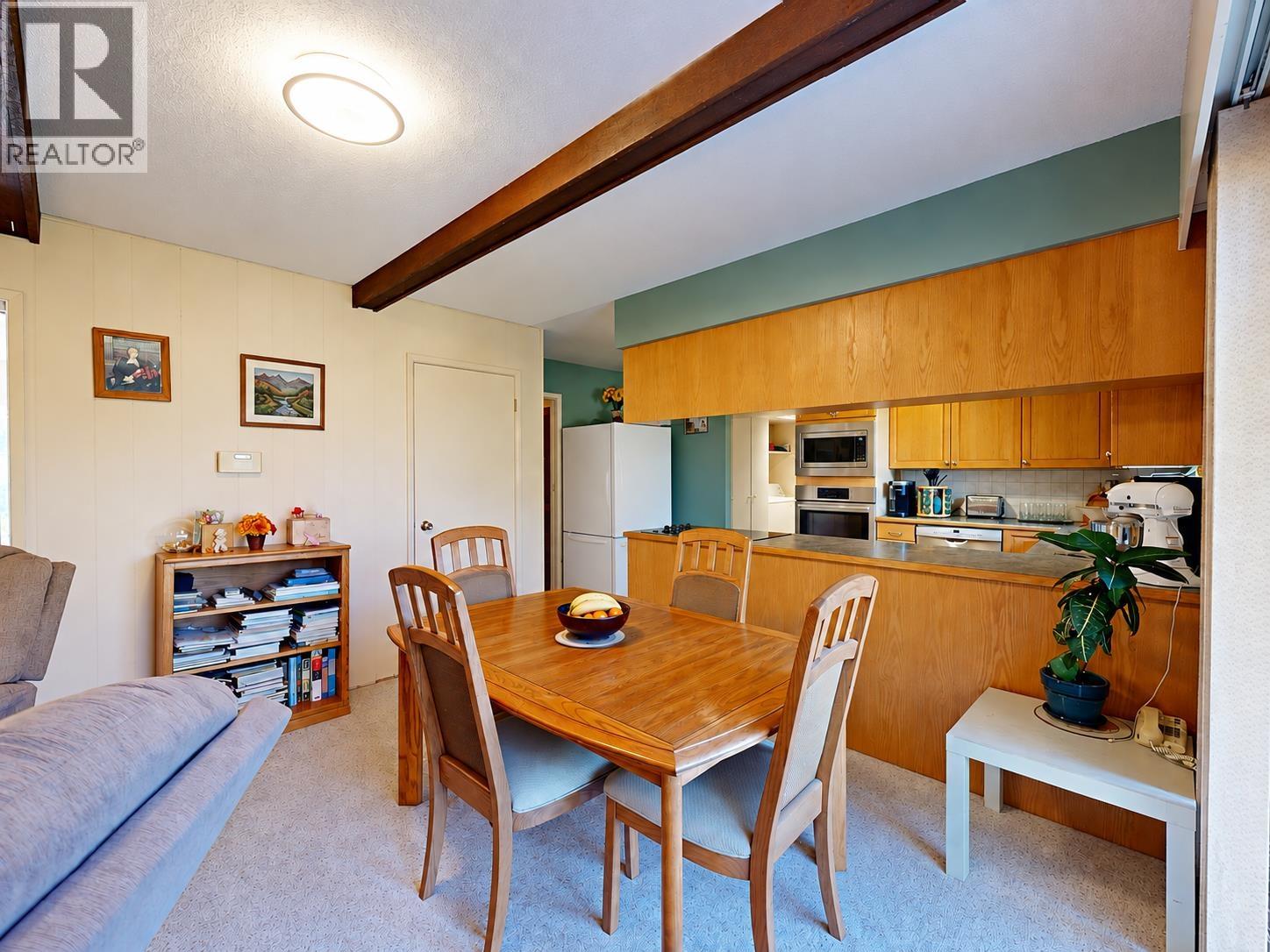5411 Grove Avenue Property Photo 10