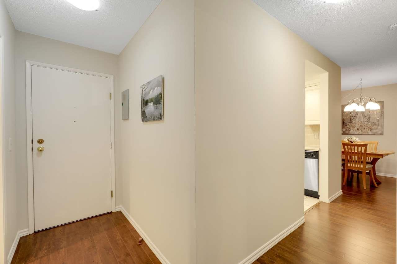 211 20460 54 Avenue Property Photo 17