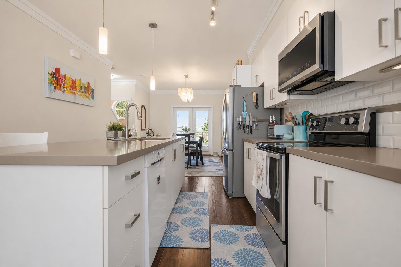 10 13886 62 Avenue Property Photo 16