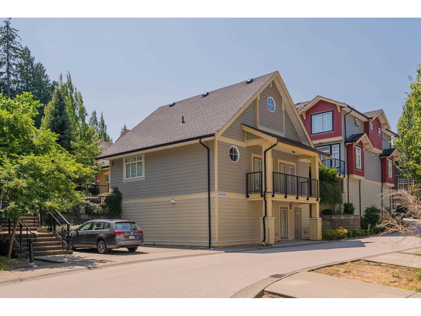 10 13886 62 Avenue Property Photo 32