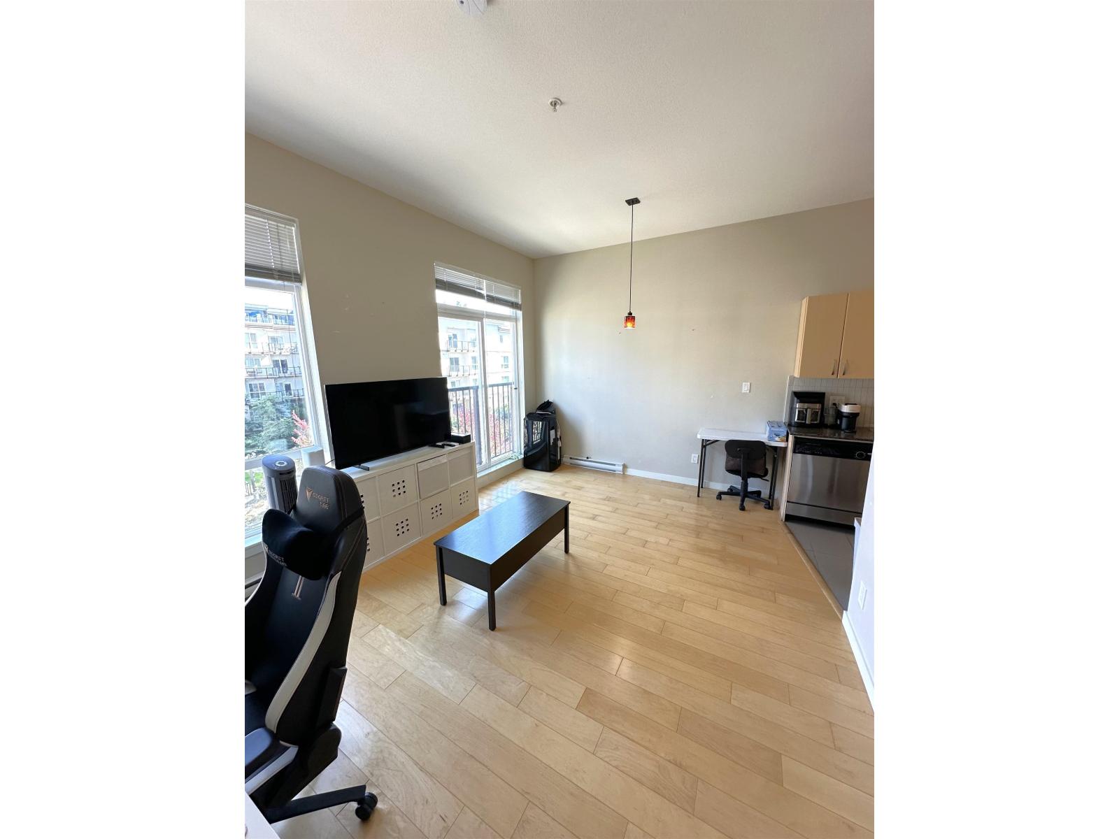 505 13728 108 Avenue Property Photo 4