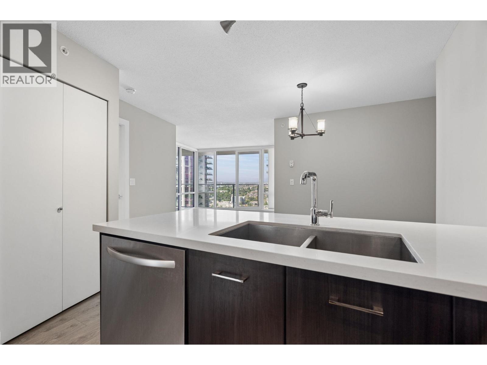 2806 4189 Halifax Street Property Photo 9