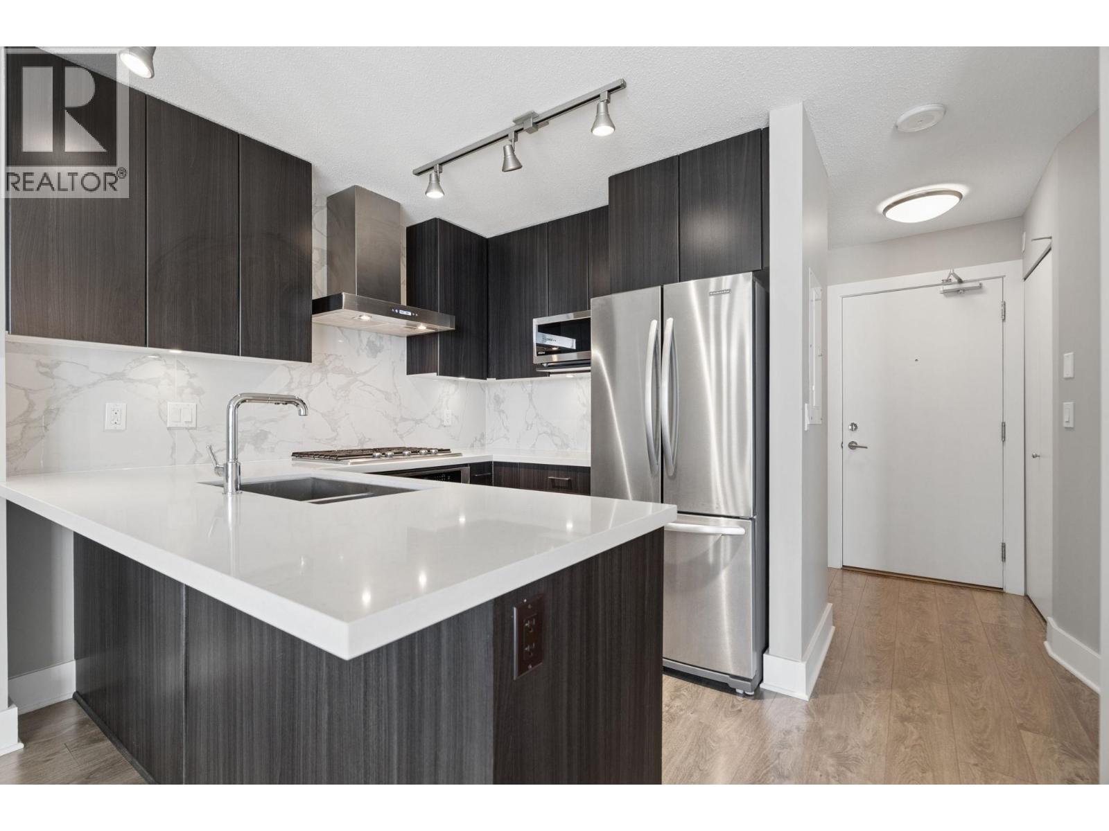 2806 4189 Halifax Street Property Photo 10