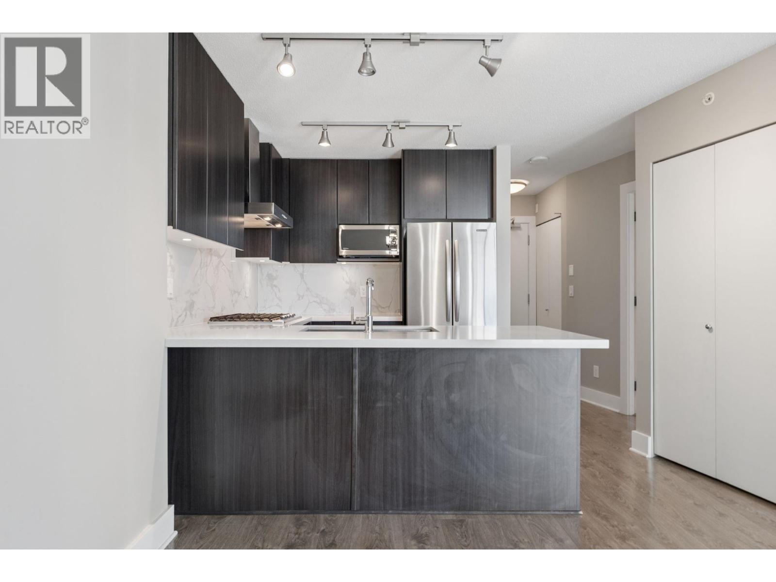 2806 4189 Halifax Street Property Photo 11