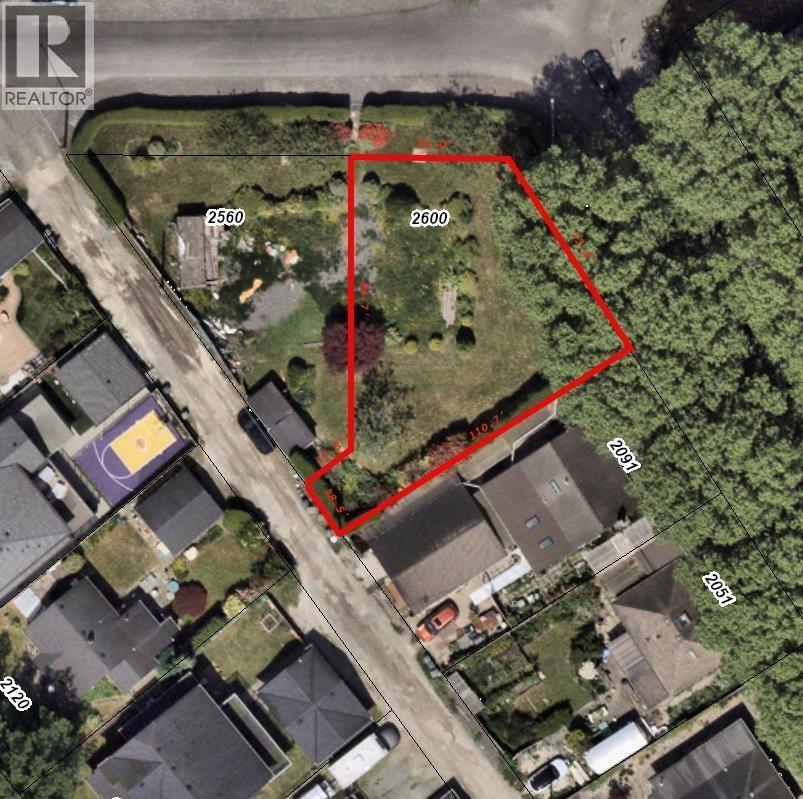 2600 WELLINGTON CRESCENT