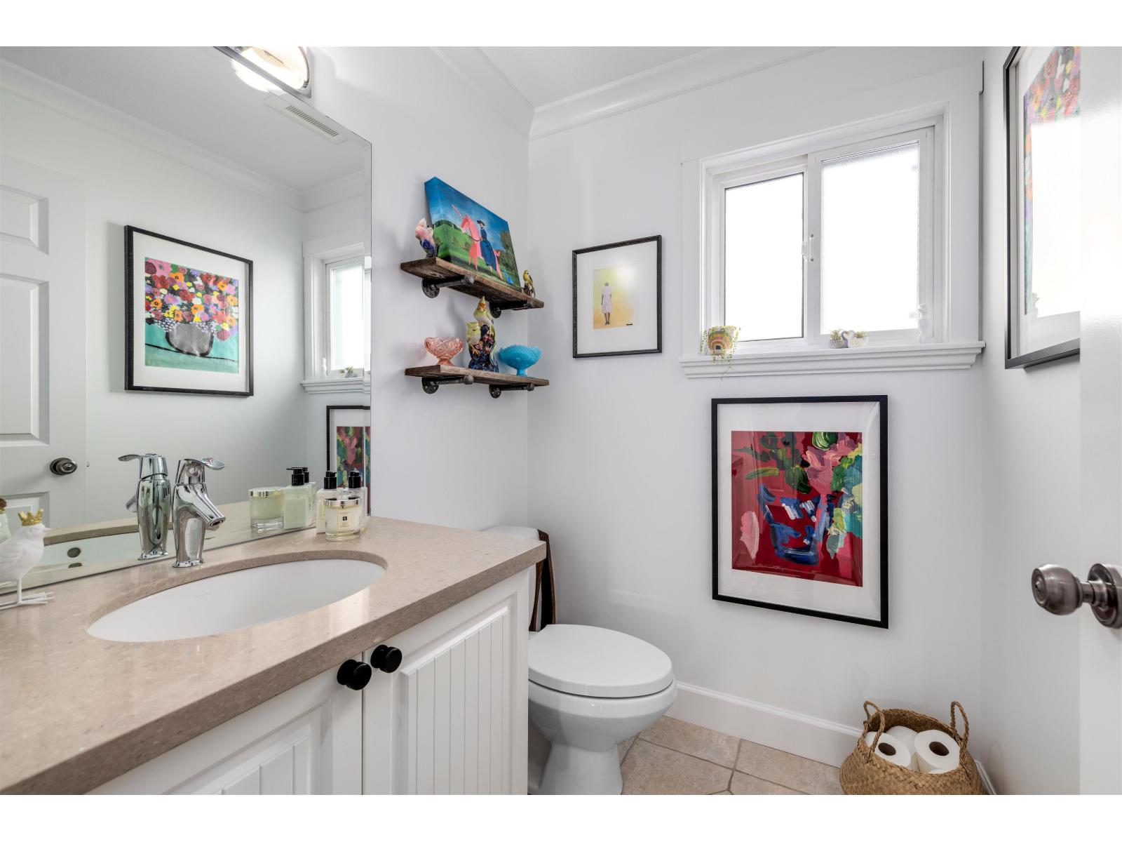 3 15161 Prospect Avenue Property Photo 13