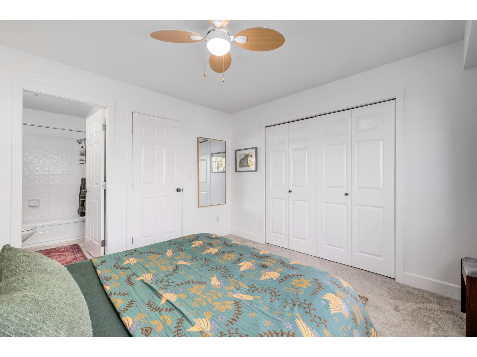3 15161 Prospect Avenue Property Photo 15