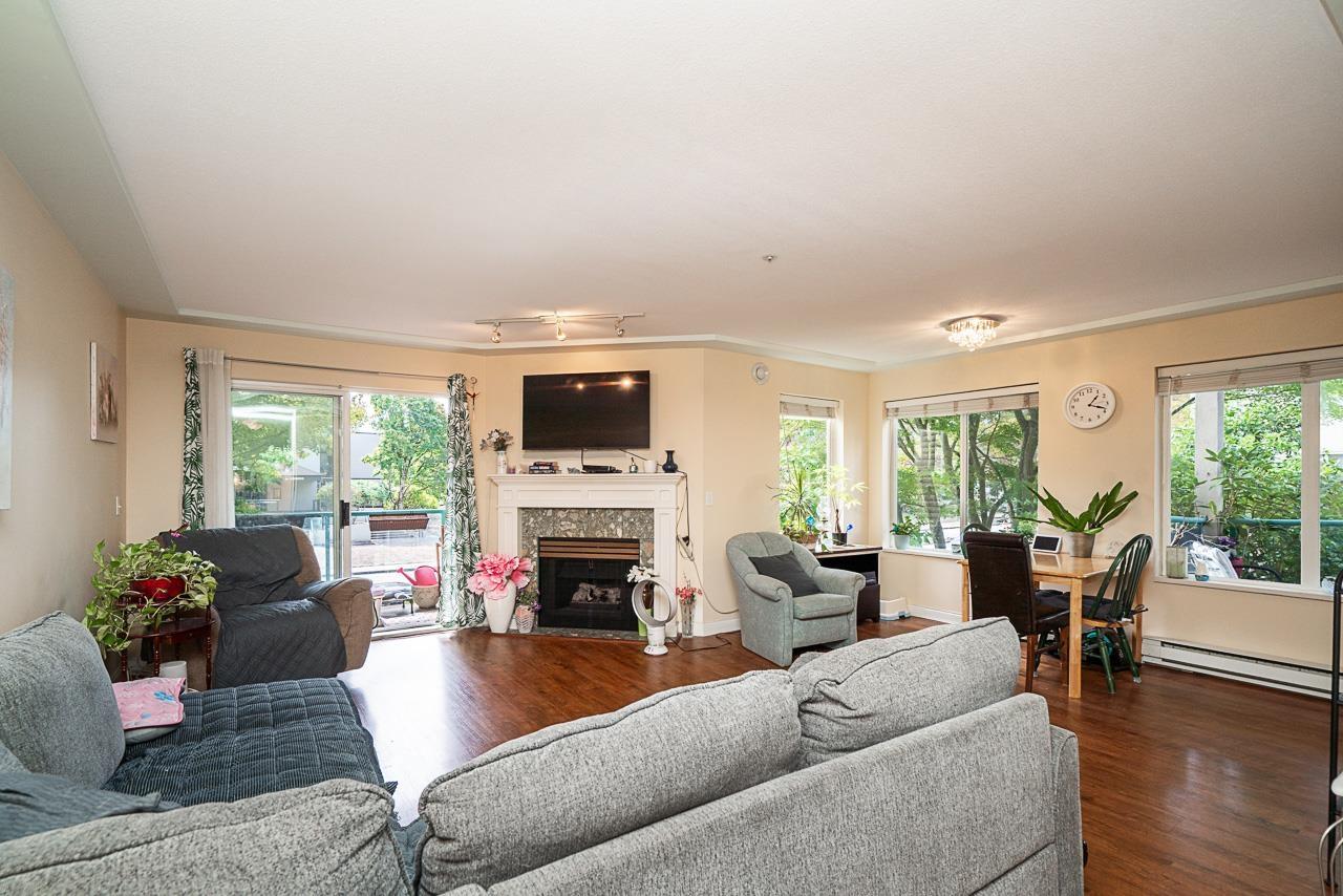 209 20443 53 Avenue Property Photo 1