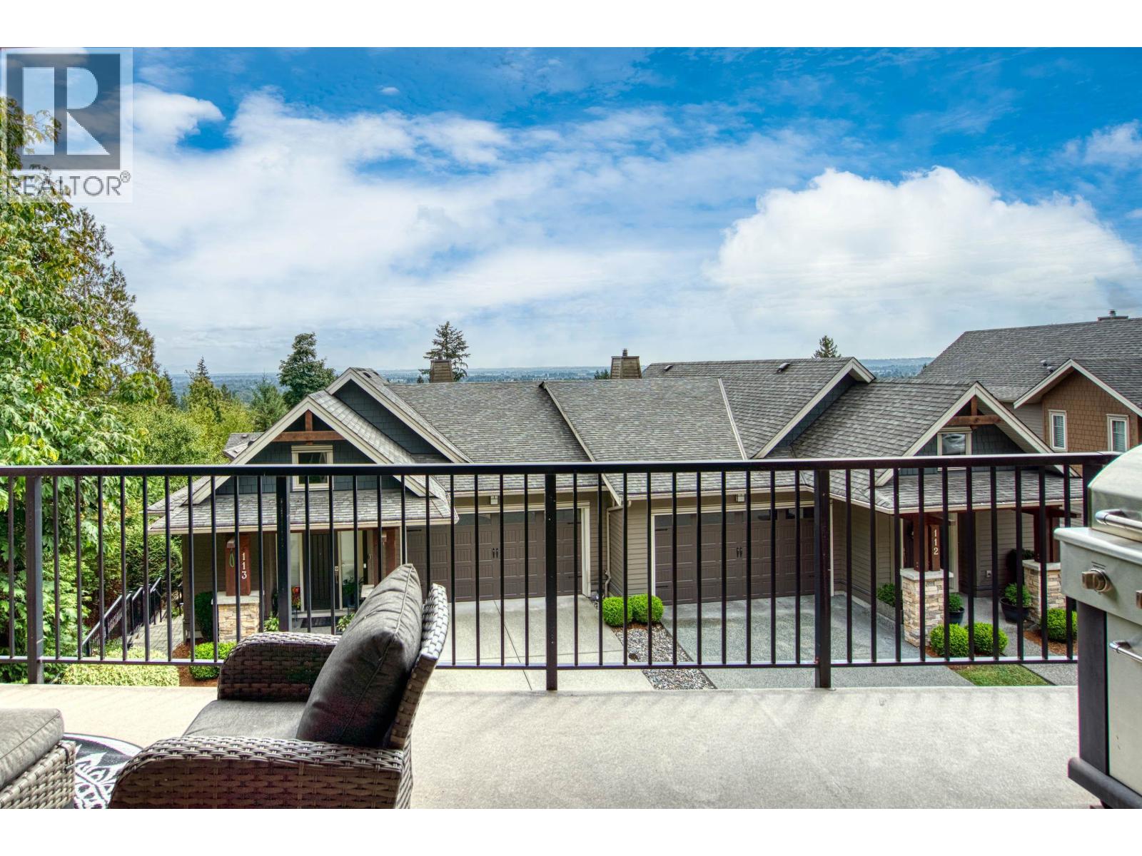 107 3458 Burke Village Promenade Property Photo 1