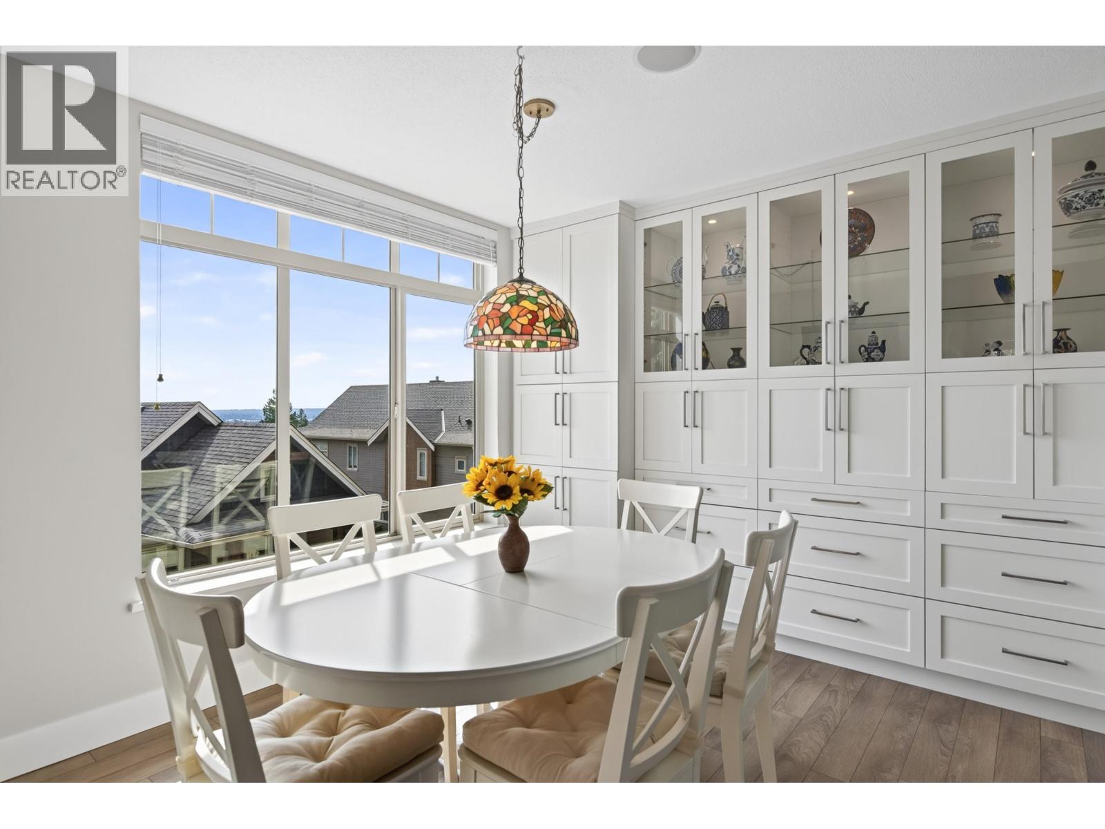 107 3458 Burke Village Promenade Property Photo 15