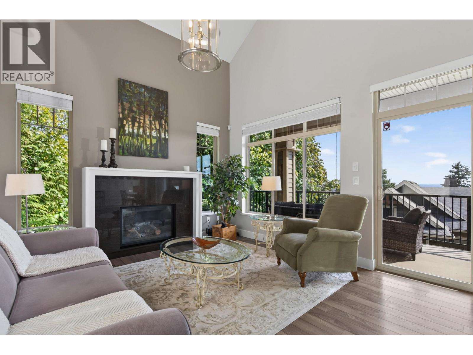 107 3458 Burke Village Promenade Property Photo 17