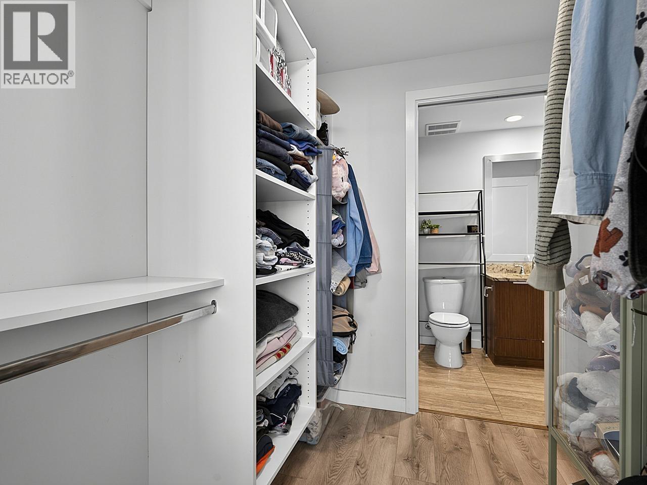 510 8628 Hazelbridge Way Property Photo 15