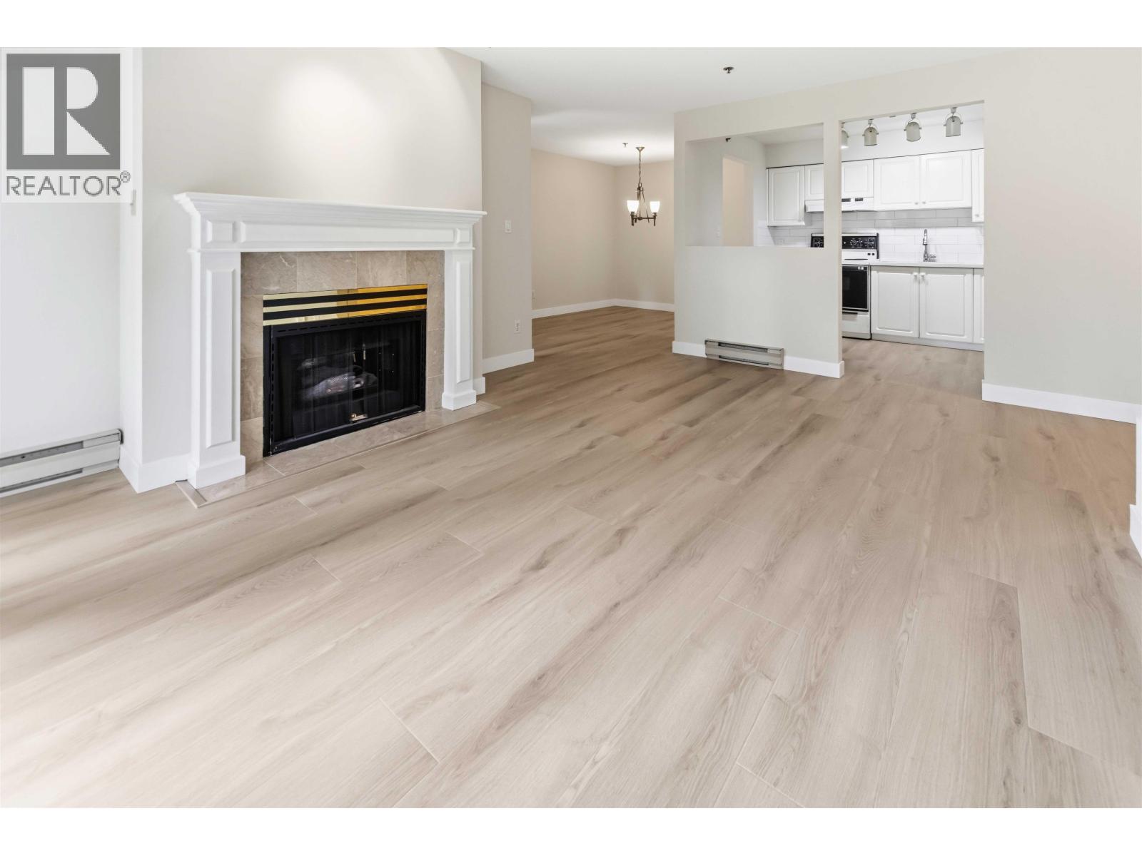 202 1148 WESTWOOD STREET Property Photo 1