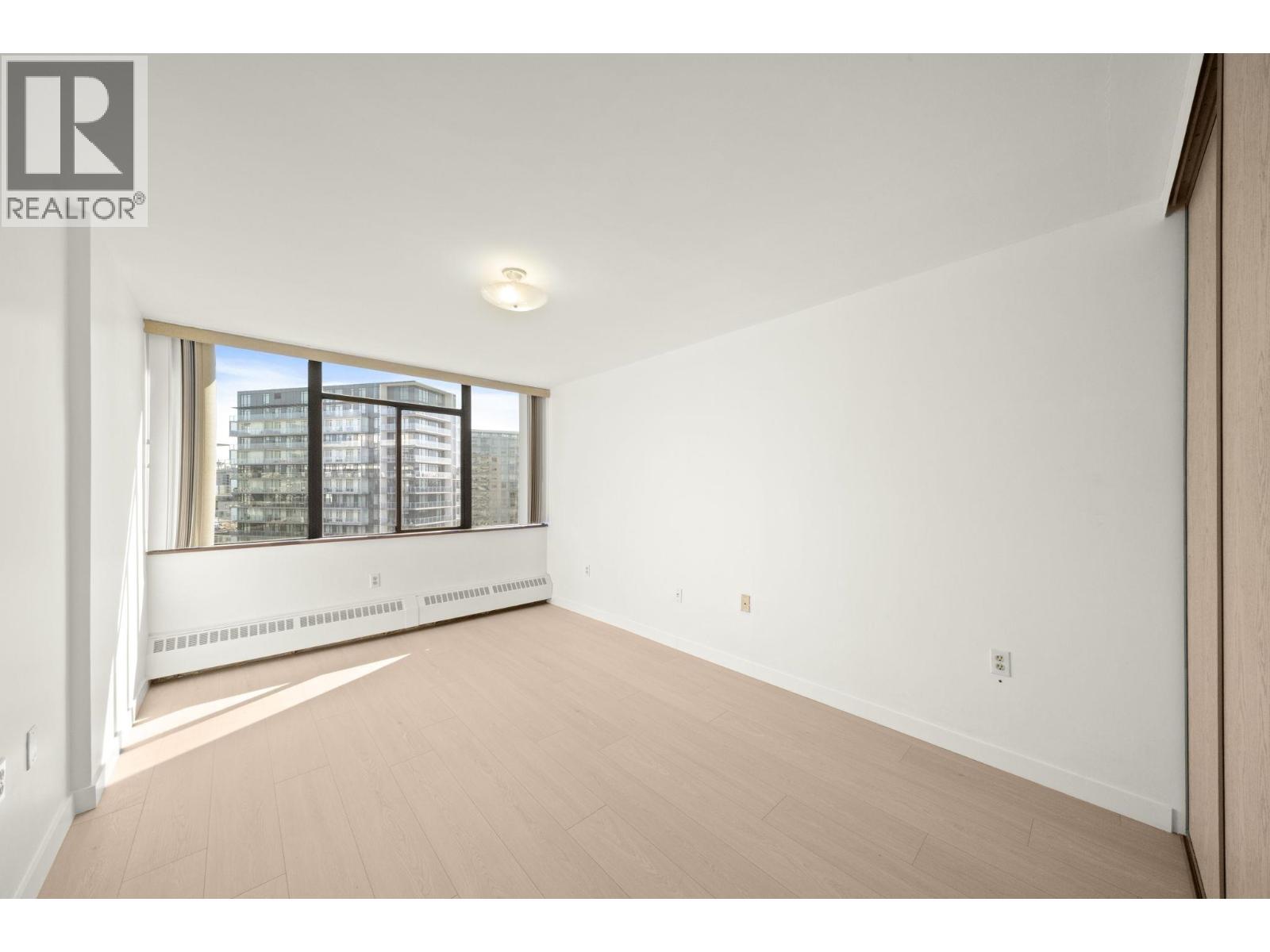 1002 6651 Minoru Boulevard Property Photo 6