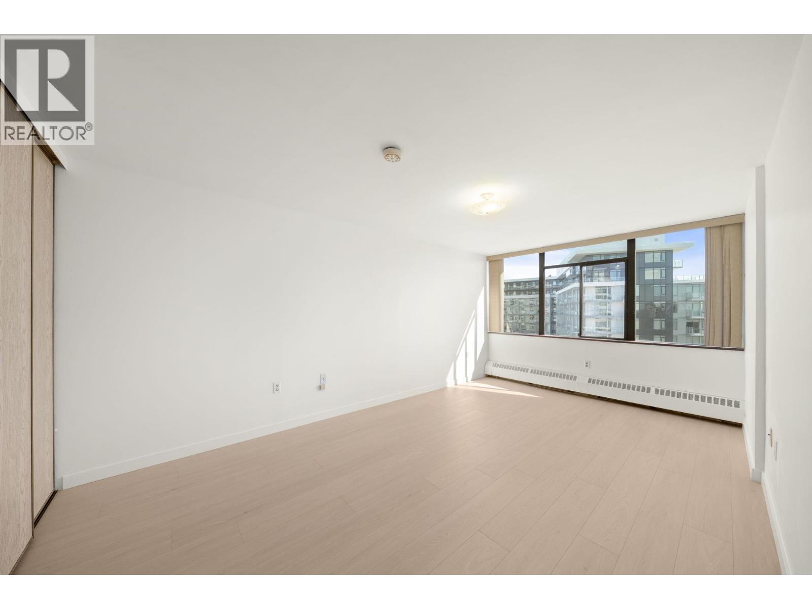 1002 6651 Minoru Boulevard Property Photo 8