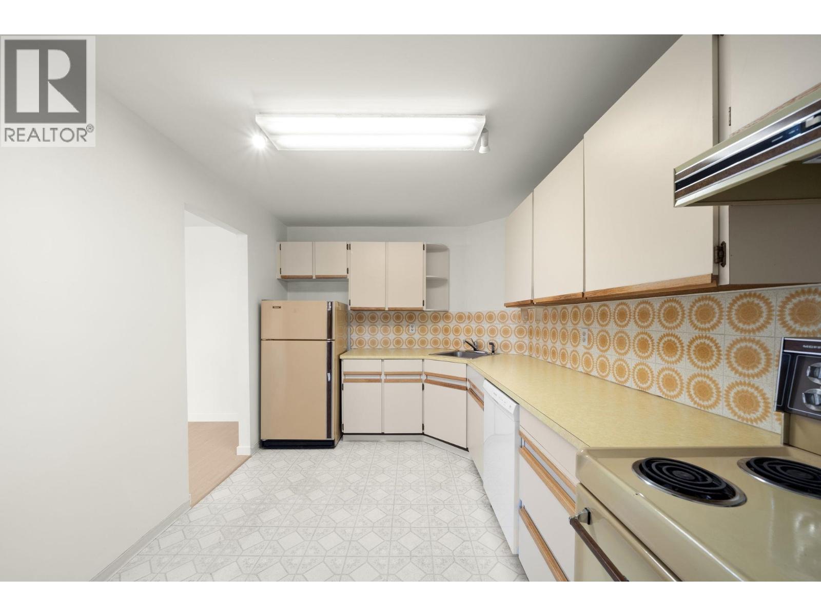 1002 6651 Minoru Boulevard Property Photo 12