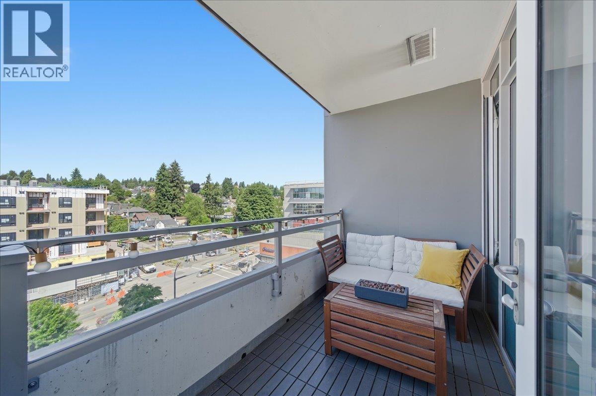 802 200 Nelson's Crescent Property Photo 11