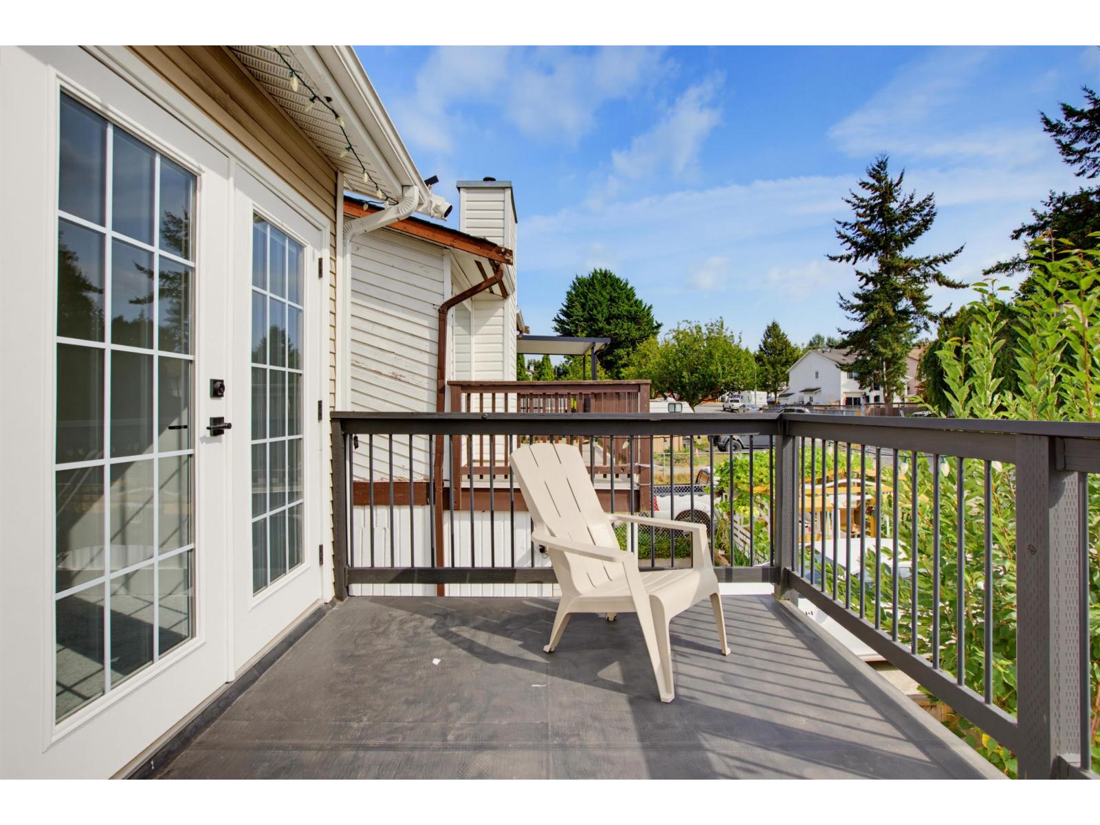 166 Springfield Drive Property Photo 15