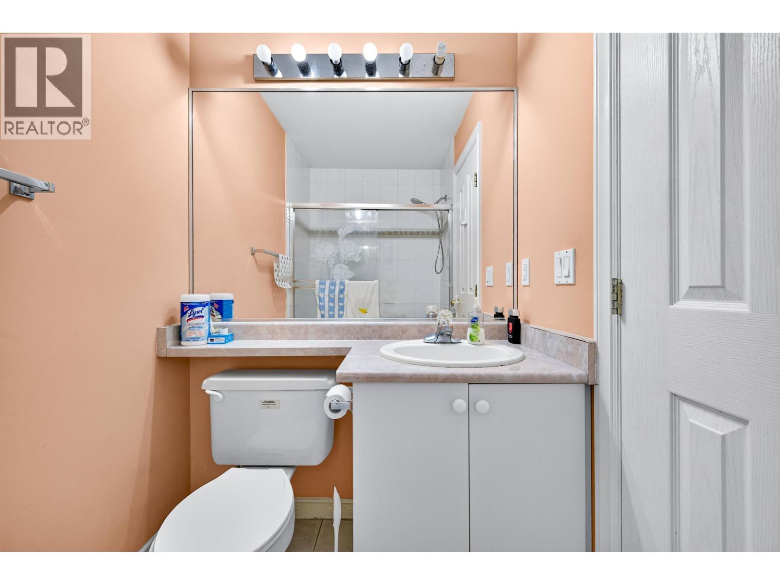 650 W 70th Avenue Property Photo 18