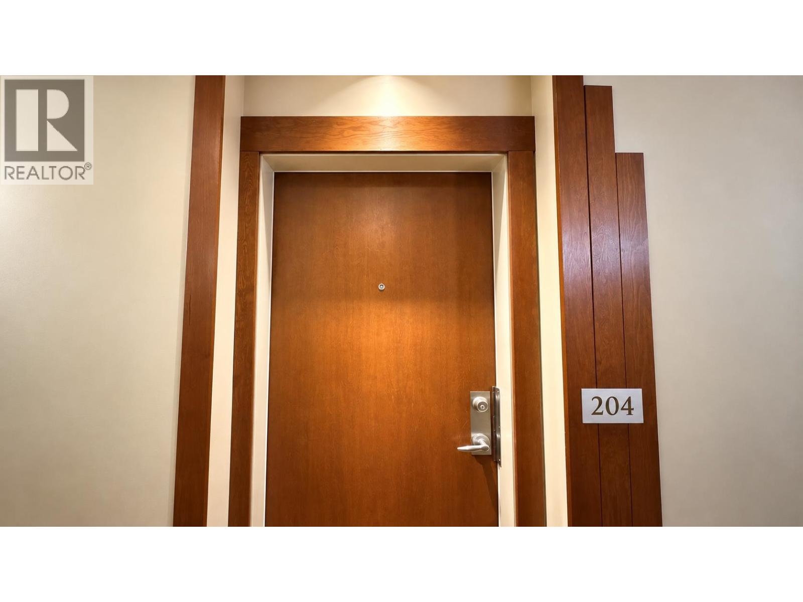 204 7428 Byrnepark Property Photo 18