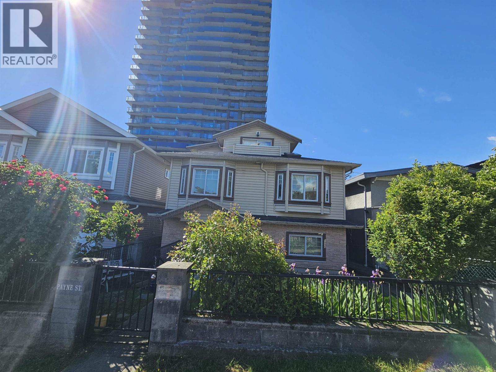 5045 Payne Street Property Photo 1
