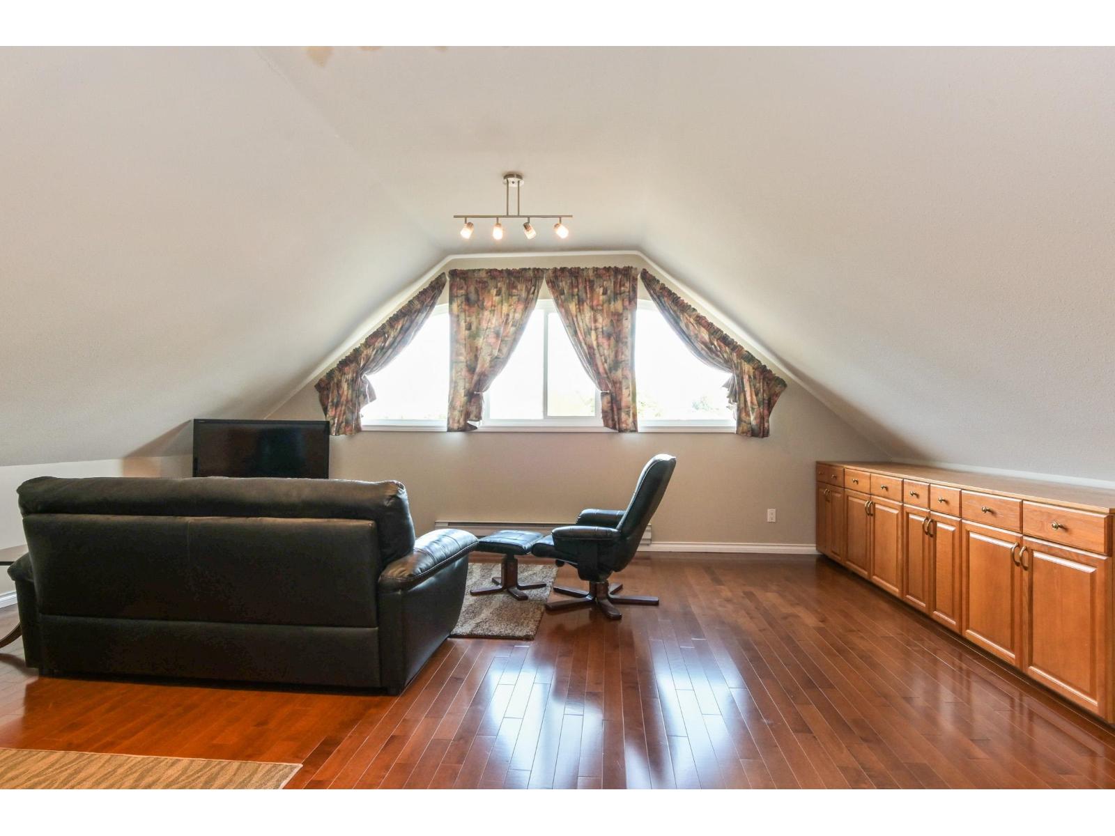 8415 214 Street Property Photo 26