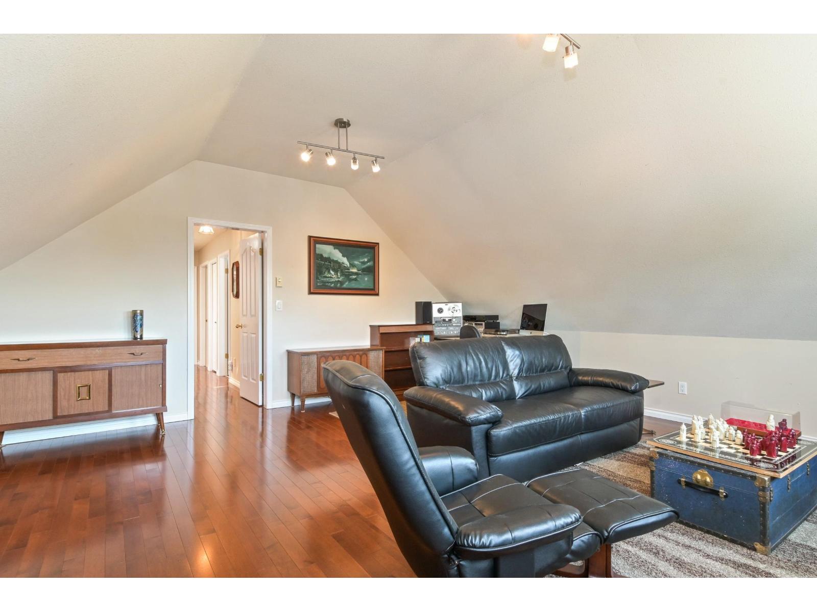 8415 214 Street Property Photo 28