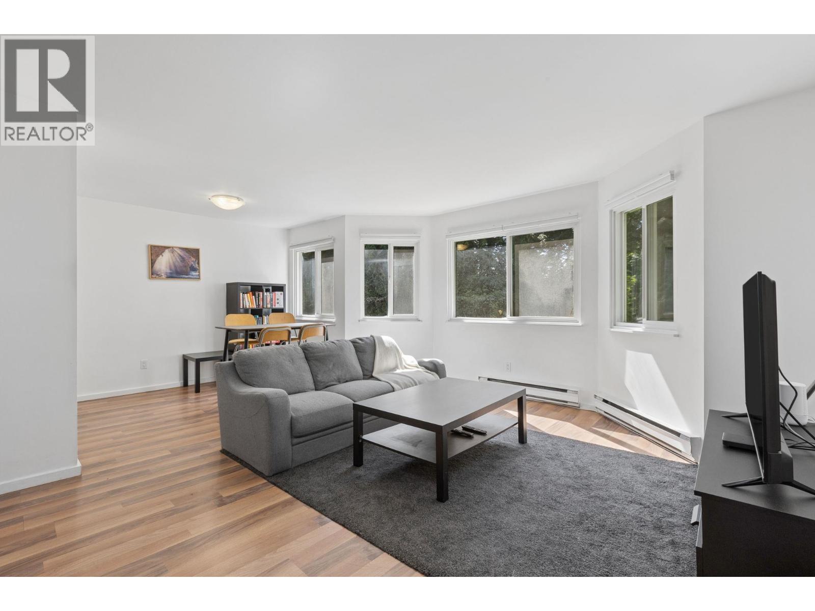 405 9880 MANCHESTER DRIVE Property Photo 1