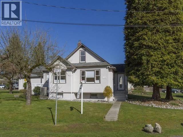 11758 221 Street Property Photo 5