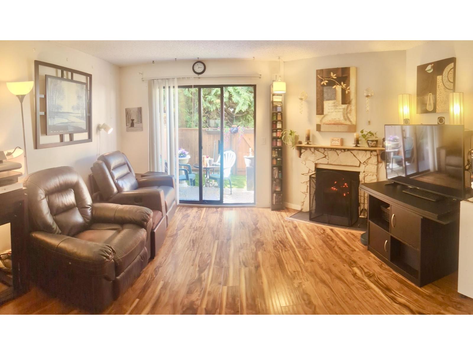 212 13632 67 Avenue Property Photo 5